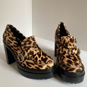 Maxxwelle Leopard Print Calf Hair Platform Loafers. Worn maybe once, no tags
